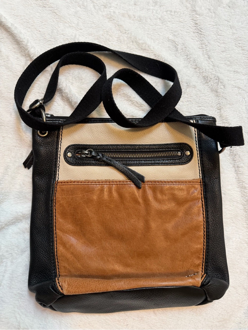 The Sak Colorblock Leather Crossbody Shoulder Purse
